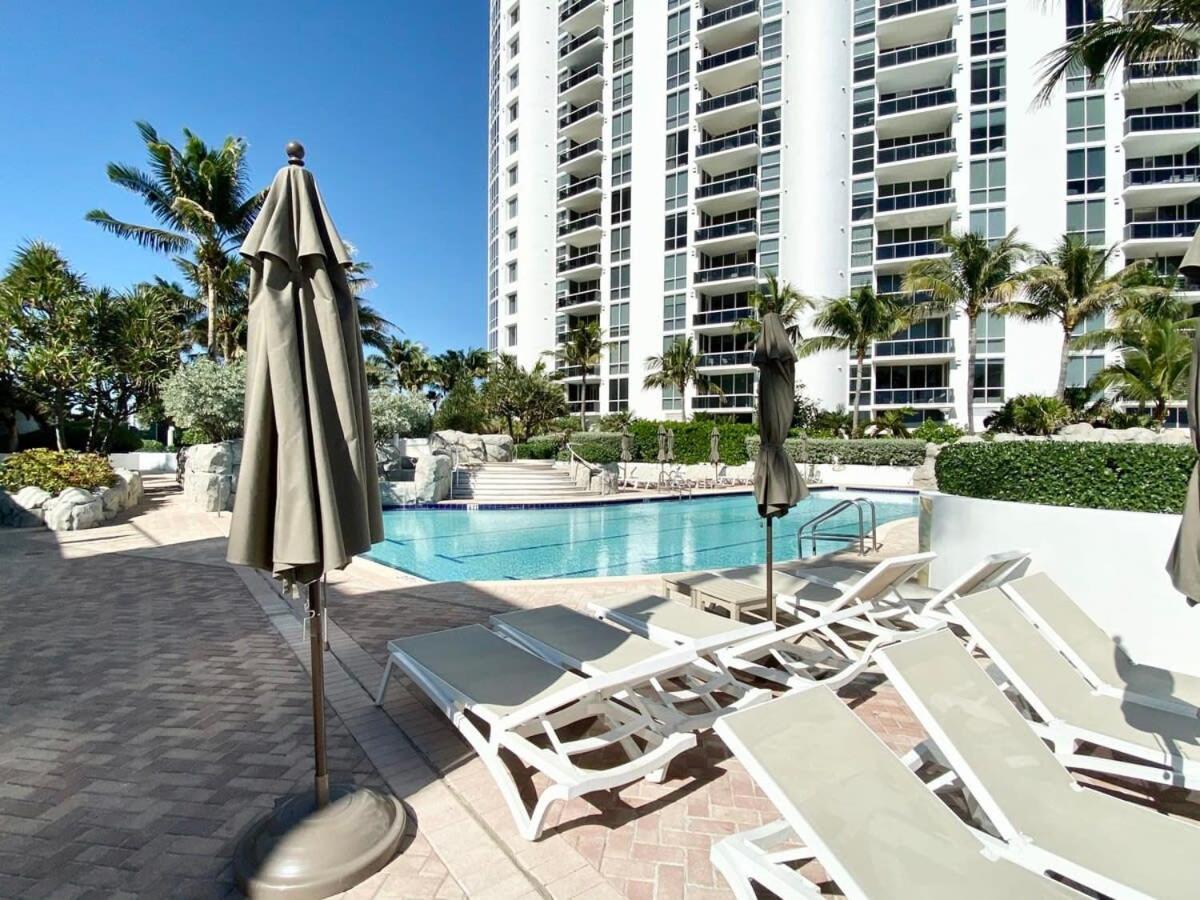 15Th Floor Luxury Suite At Trump Int Resort Sunny Isles Beach Exteriör bild